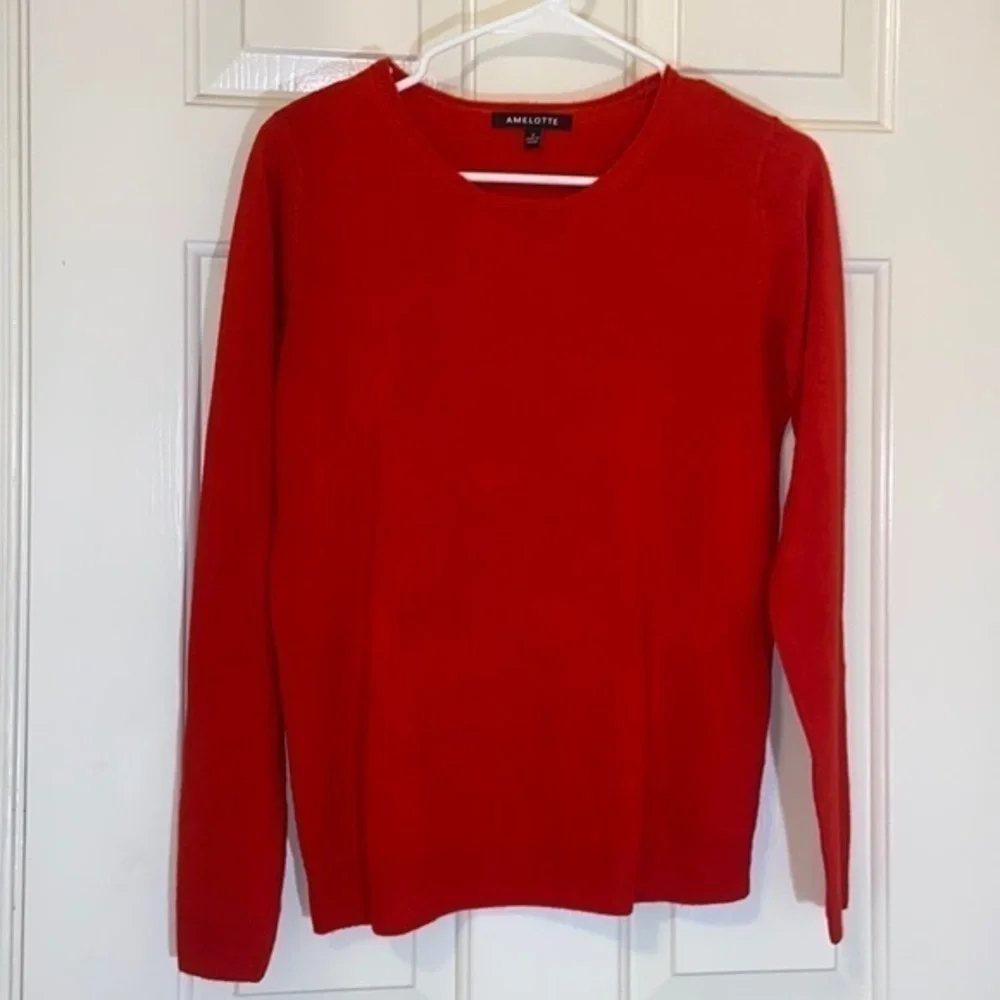 Amelotte • Women’s Red Acrylic Sweater • Size Small